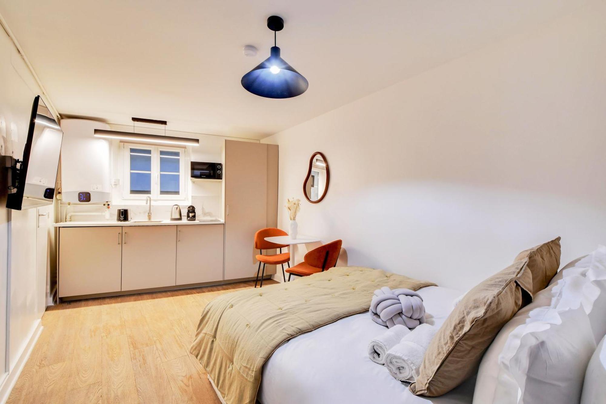 Parisien Cosy Et Bien équipé Appartamento *